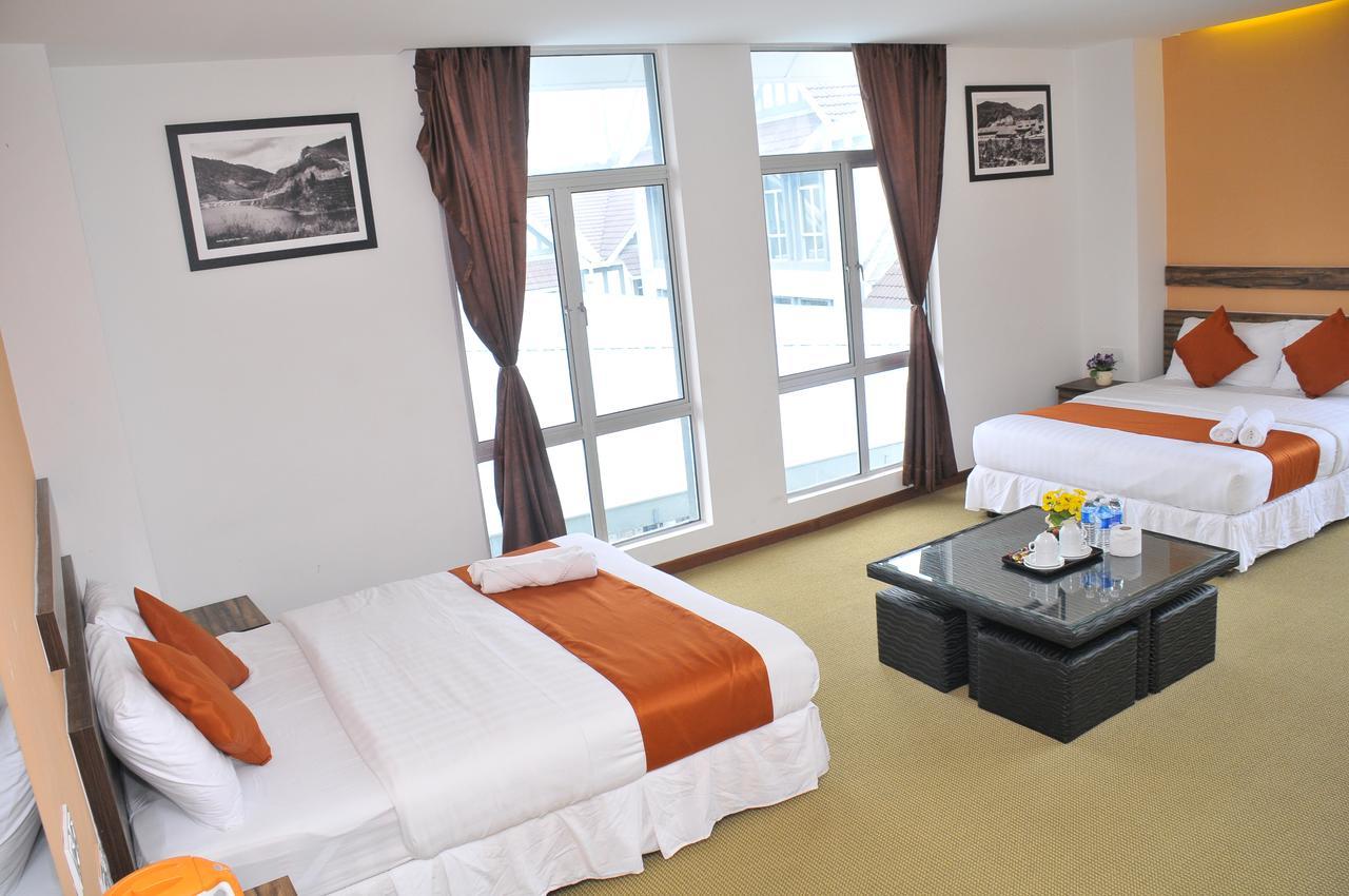 Hotel Double Stars Κάμερον Χάιλαντς Εξωτερικό φωτογραφία